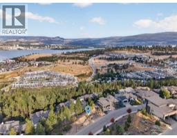 1767 Scott Crescent, West Kelowna, BC V1Z4B8 Photo 6
