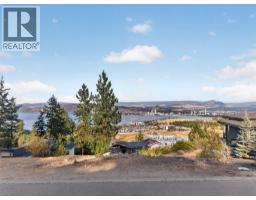 1767 Scott Crescent, West Kelowna, BC V1Z4B8 Photo 8