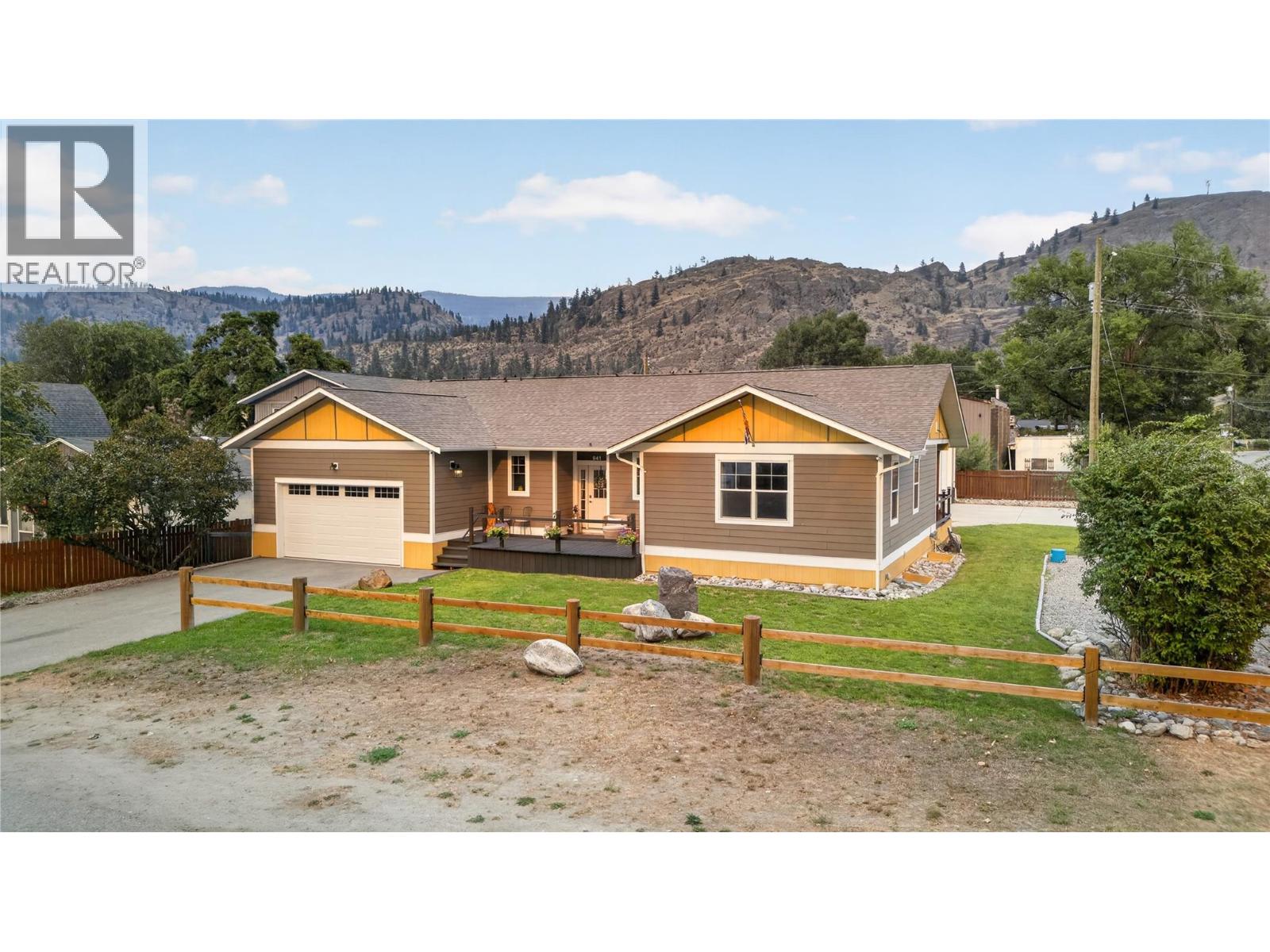  941 Willow Street, Okanagan Falls