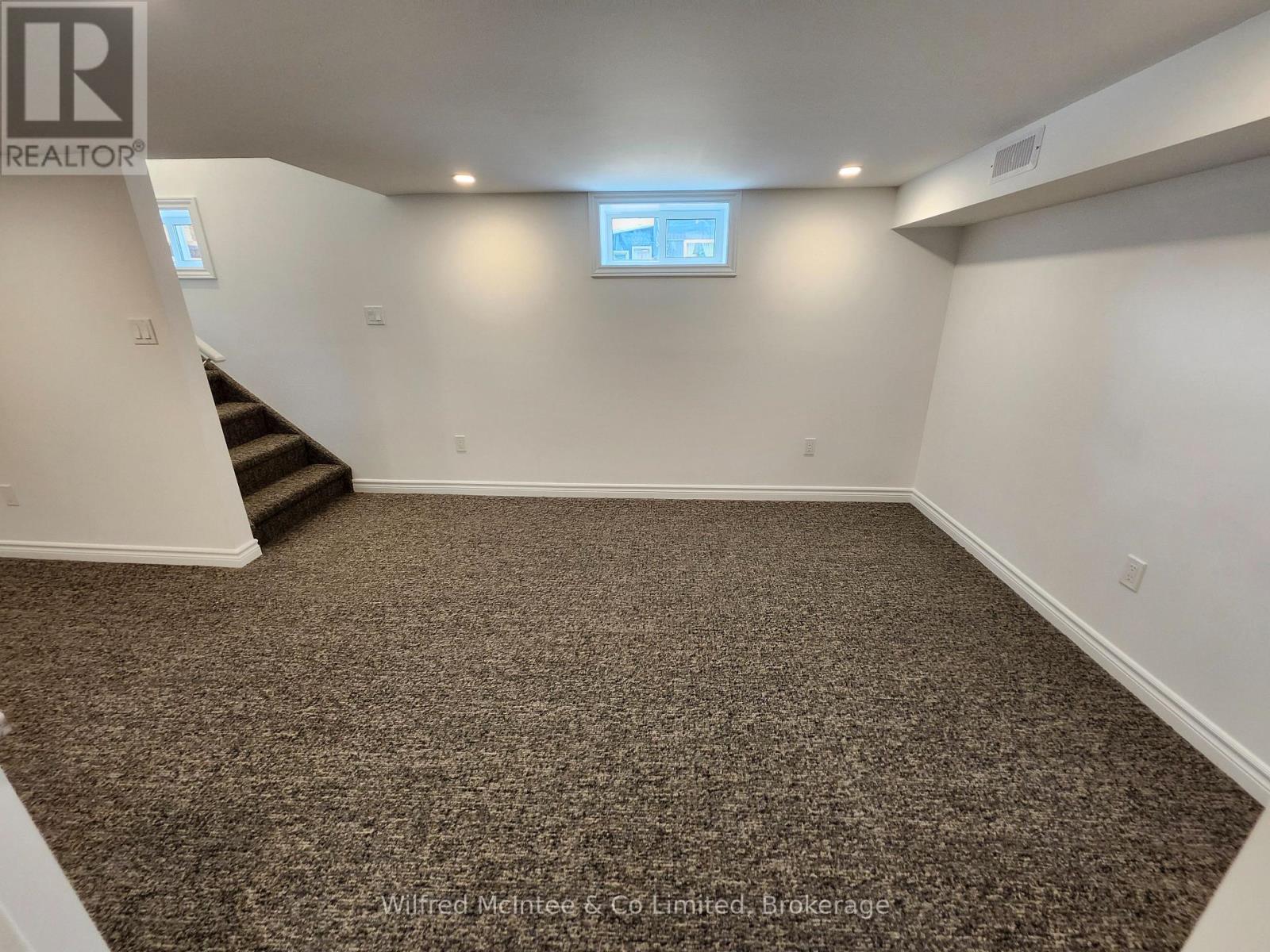 471 9TH STREET - Image 18
