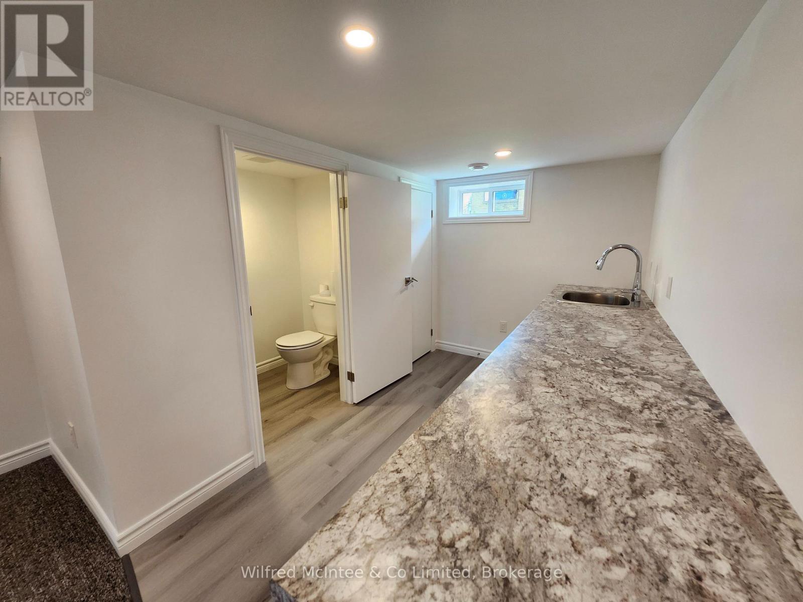 471 9TH STREET - Image 17