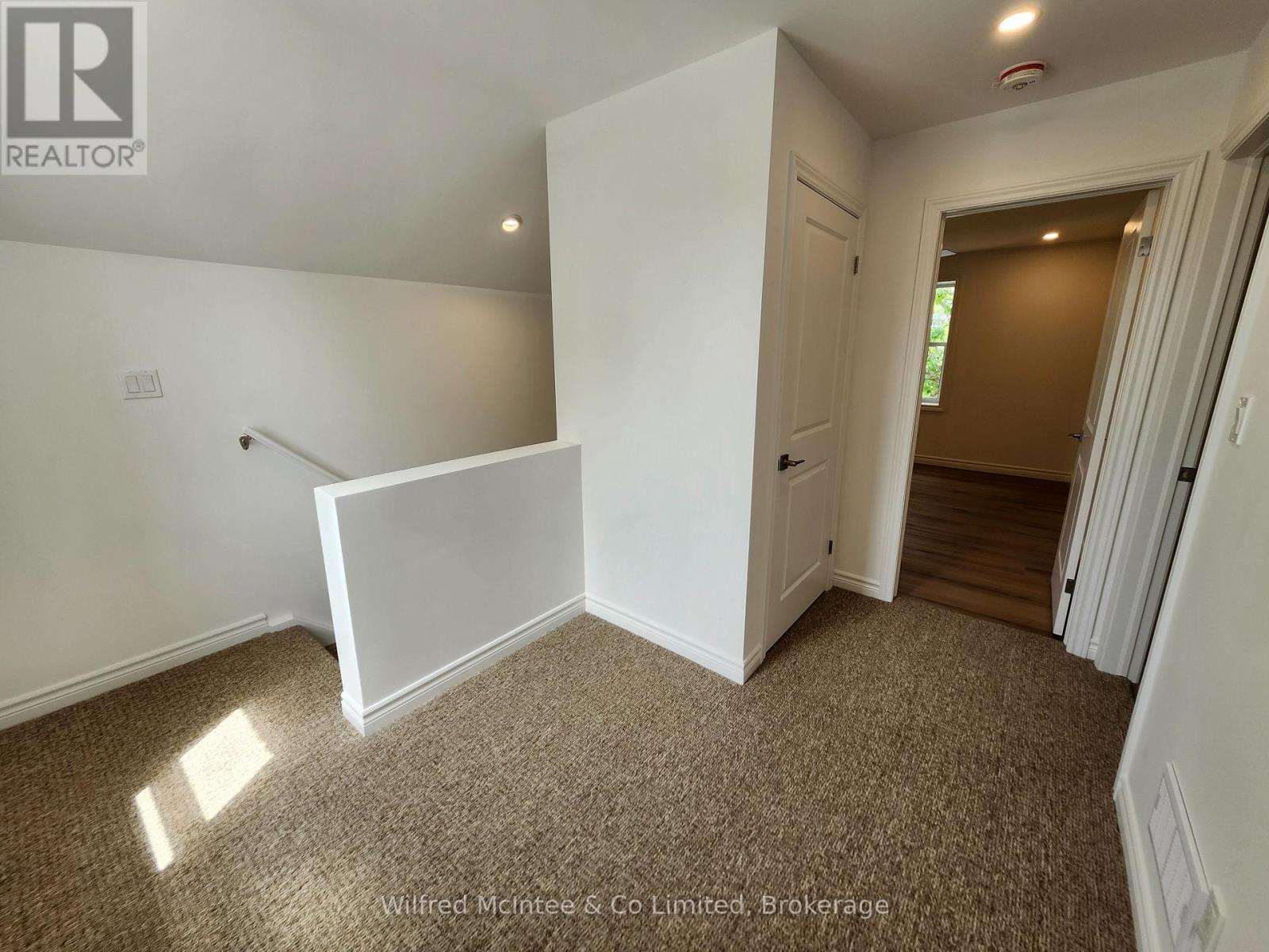 471 9TH STREET - Image 12