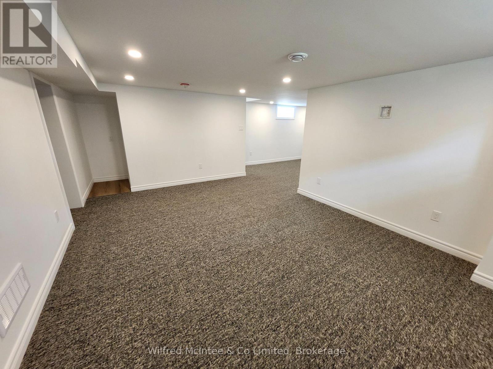 471 9TH STREET - Image 22