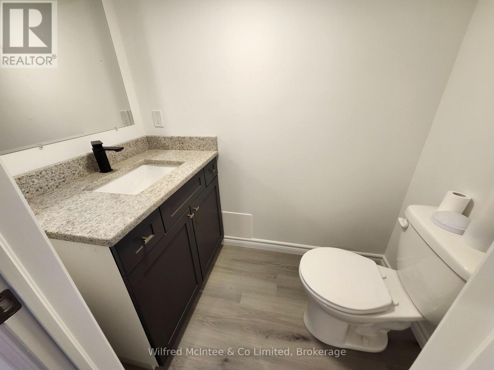 471 9TH STREET - Image 15
