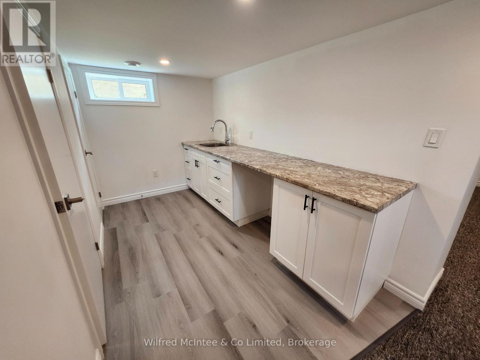 471 9TH STREET - Image 16