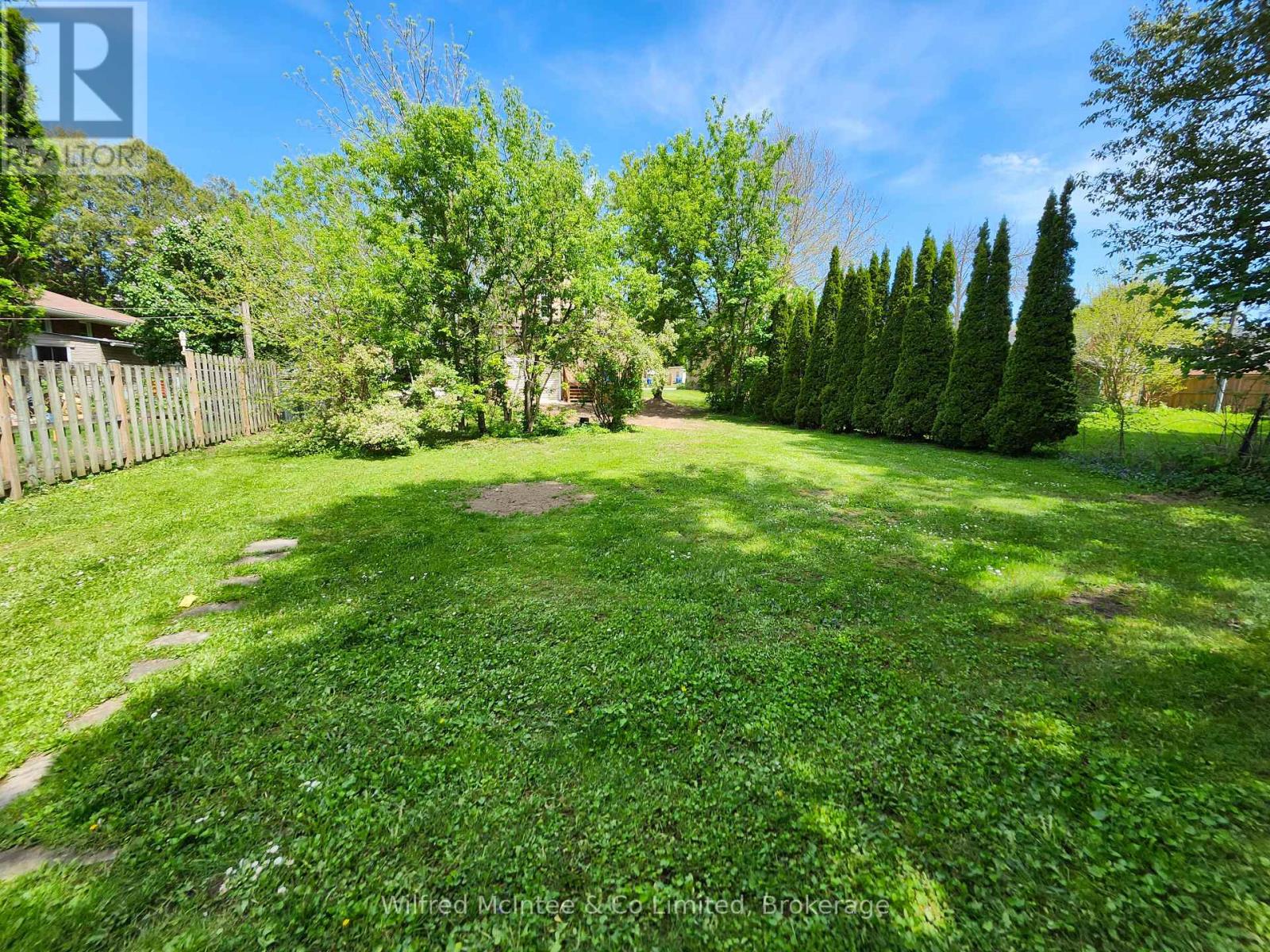 471 9TH STREET - Image 37
