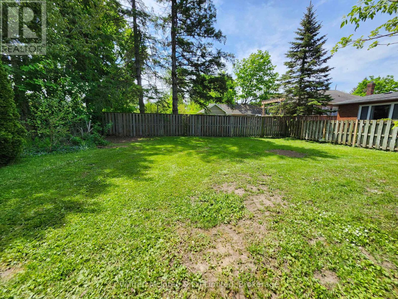 471 9TH STREET - Image 36