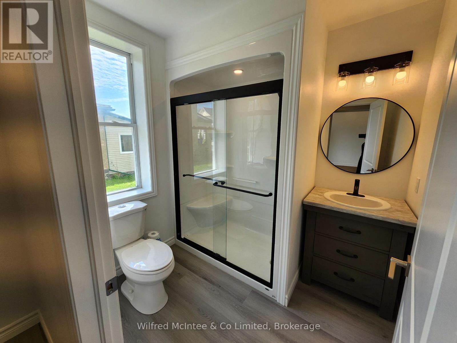 471 9TH STREET - Image 4