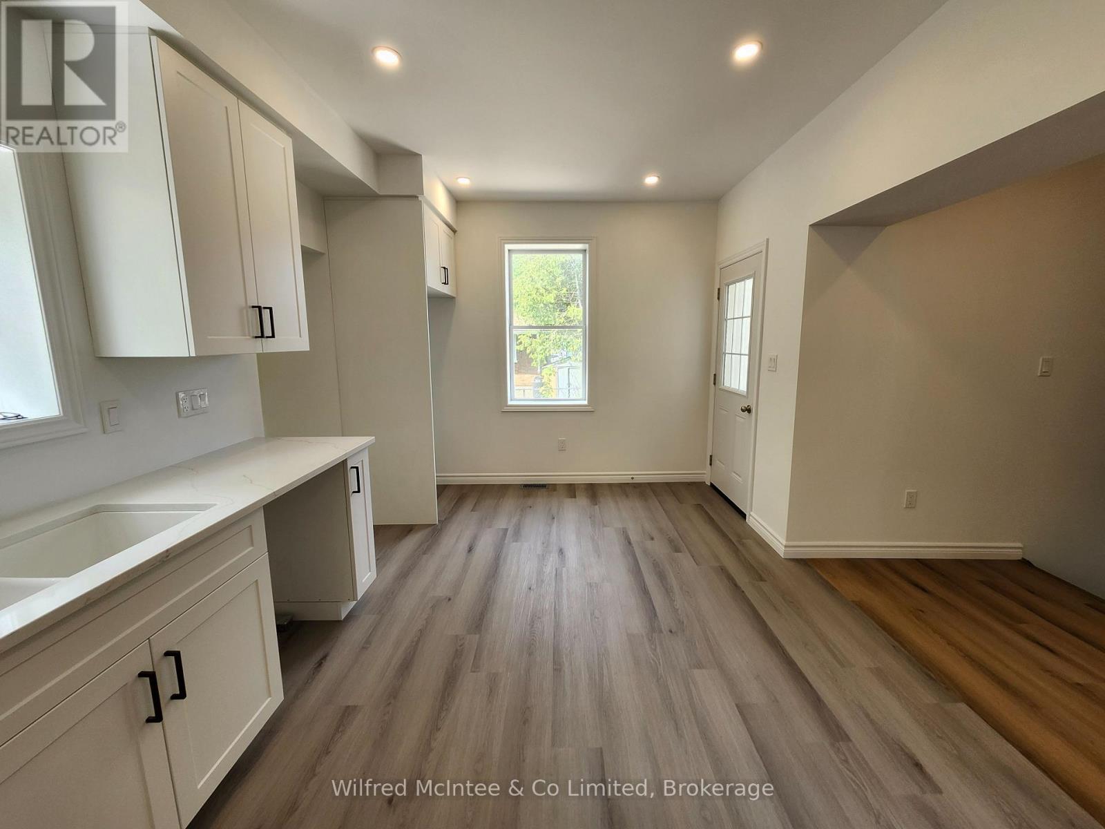 471 9TH STREET - Image 6