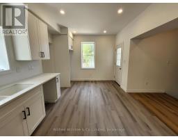 Laundry room - 471 9th Street, Hanover, ON N4N1M1 Photo 6