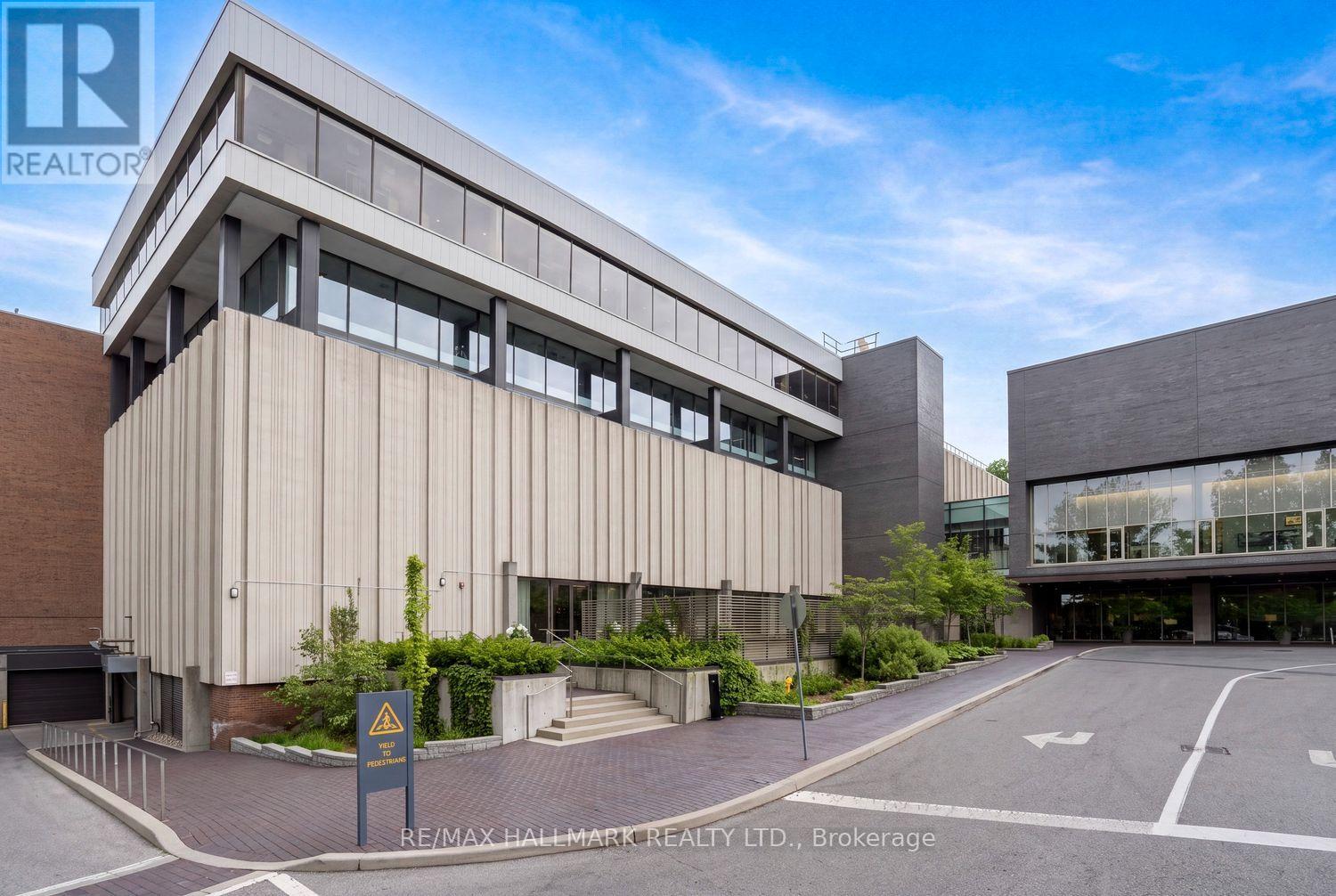 48 CHATSWORTH DRIVE - Image 35