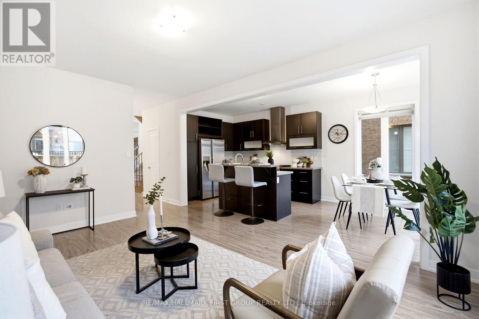 142 VANIER STREET - 10