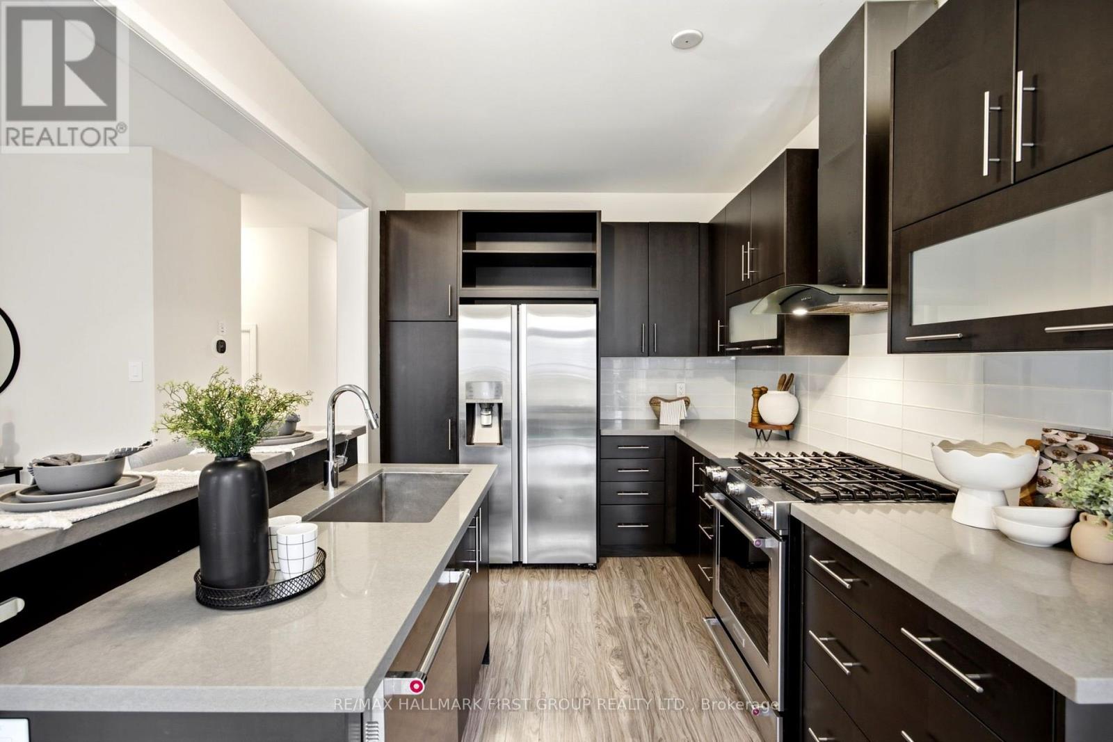 142 VANIER STREET - Image 13