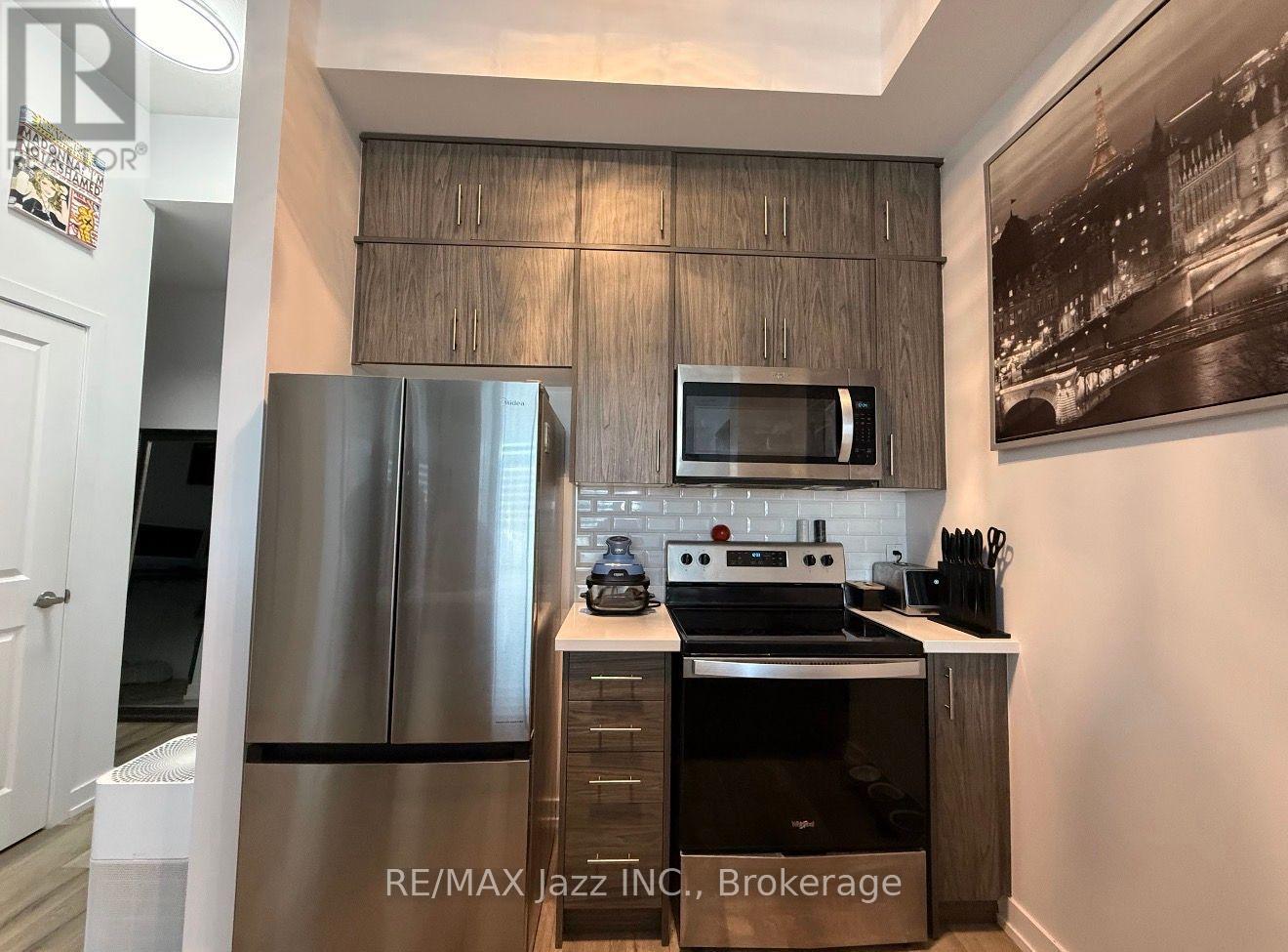 #625 5055 GREENLANE ROAD - Image 5