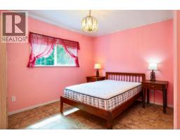 400 Dyer Rd, Sayward, BC V0P1R0 Photo 10