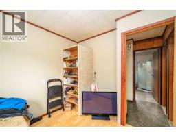 400 Dyer Rd, Sayward, BC V0P1R0 Photo 15