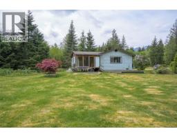 400 Dyer Rd, Sayward, BC V0P1R0 Photo 29