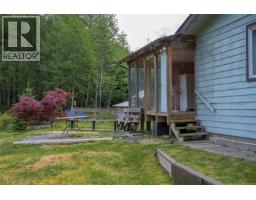 400 Dyer Rd, Sayward, BC V0P1R0 Photo 30