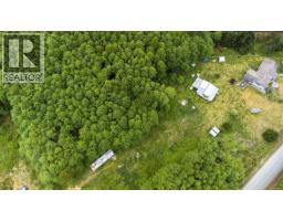 400 Dyer Rd, Sayward, BC V0P1R0 Photo 39
