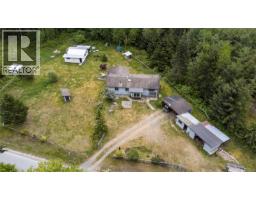 400 Dyer Rd, Sayward, BC V0P1R0 Photo 47