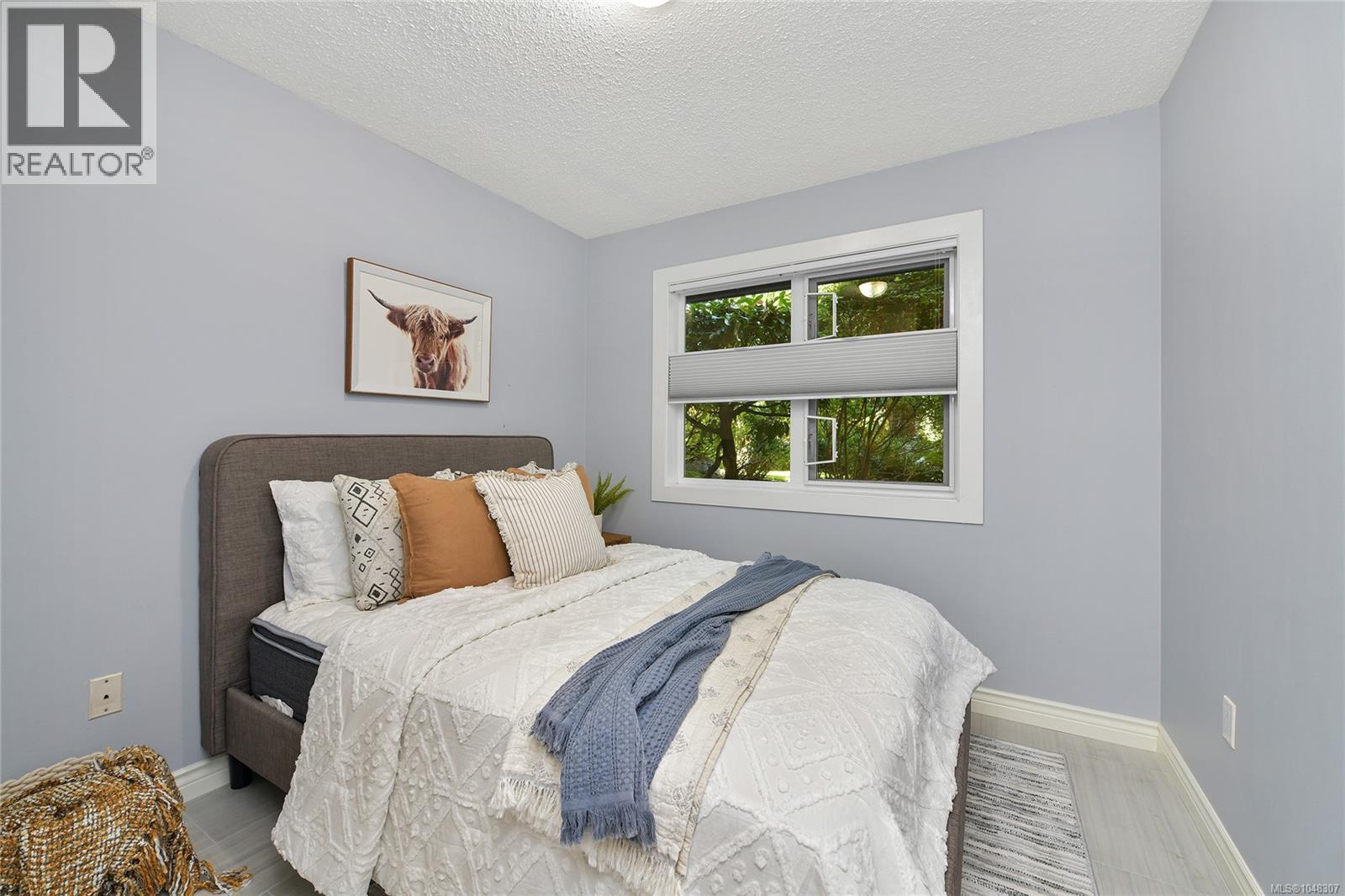 106 1342 Hillside Avenue, Victoria