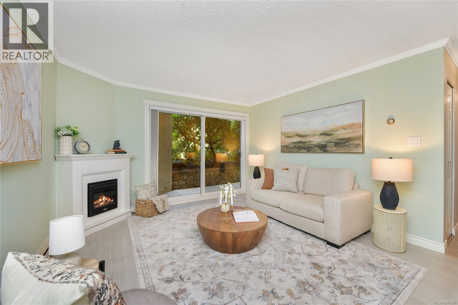 #106 1342 Hillside Ave - 3