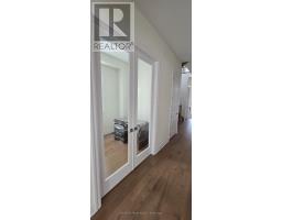 4 Max Bulmer Court, Georgina, ON L3X3J9 Photo 13
