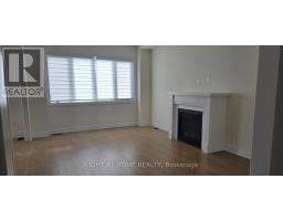 4 Max Bulmer Court, Georgina, ON L3X3J9 Photo 8