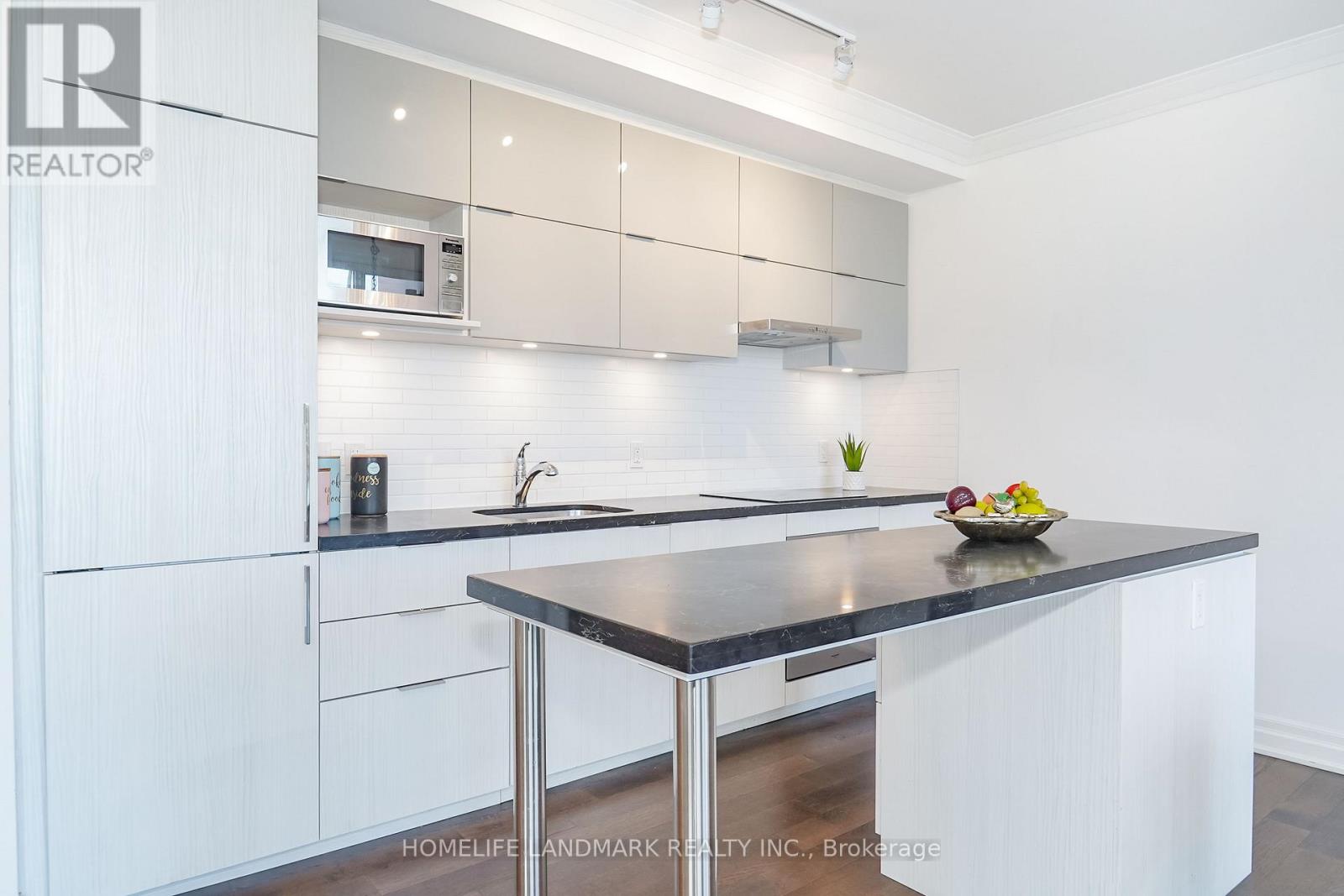 #105C 18 ROUGE VALLEY DRIVE W - Image 6