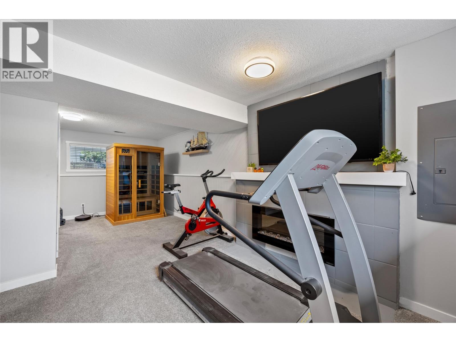 1570 HAPPYVALE Place - 30