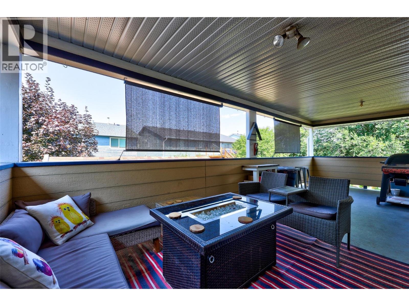 1570 HAPPYVALE Place - Image 19