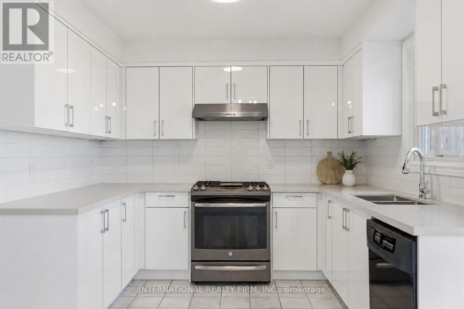 48 DE ROSE AVENUE - 7