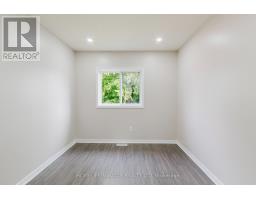 67 Kinzie Avenue, Kitchener, ON N2A2J6 Photo 28