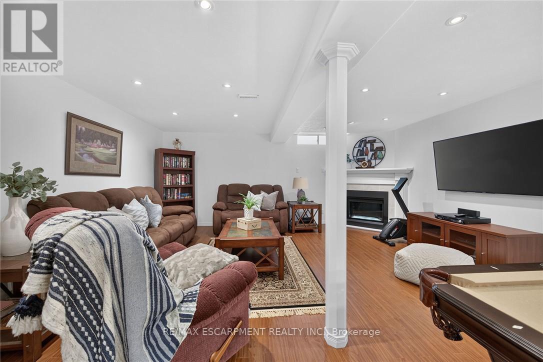 36 COASTAL COURT - Image 30