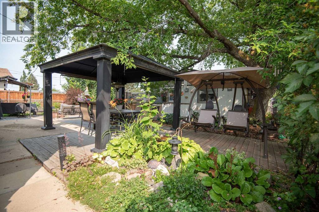 4606 51 Avenue - Image 37