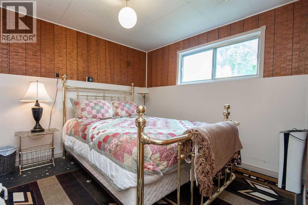 4606 51 Avenue - Image 28