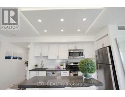 813 - 155 Legion Road N, Toronto, ON M8Y0A7 Photo 13