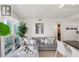 813 - 155 Legion Road N, Toronto, ON M8Y0A7 Photo 8