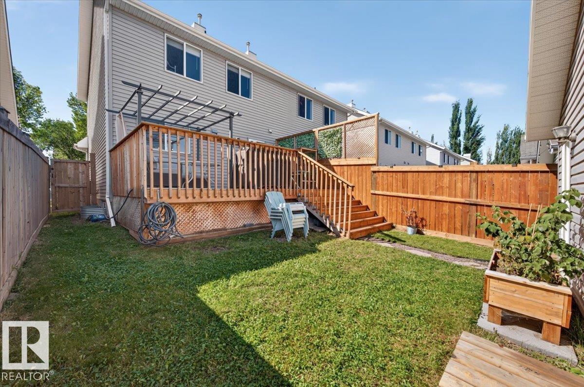 1217 76 Street SW - 42
