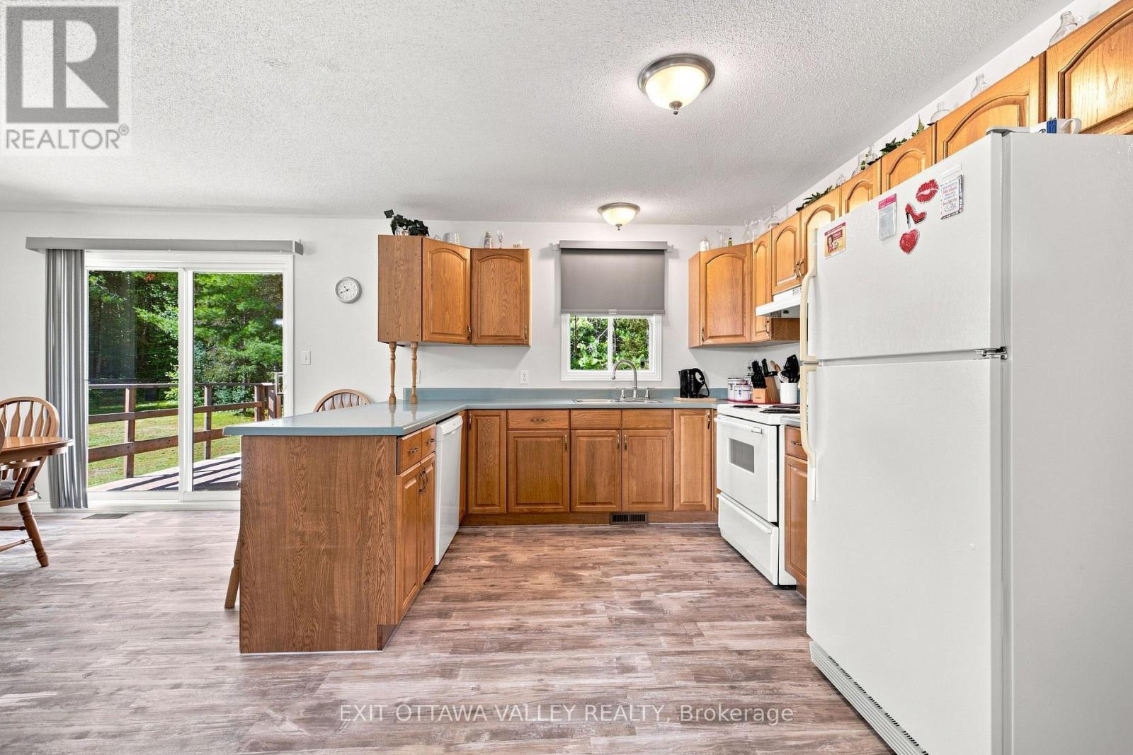 64 MACKEY CREEK ROAD - Image 13