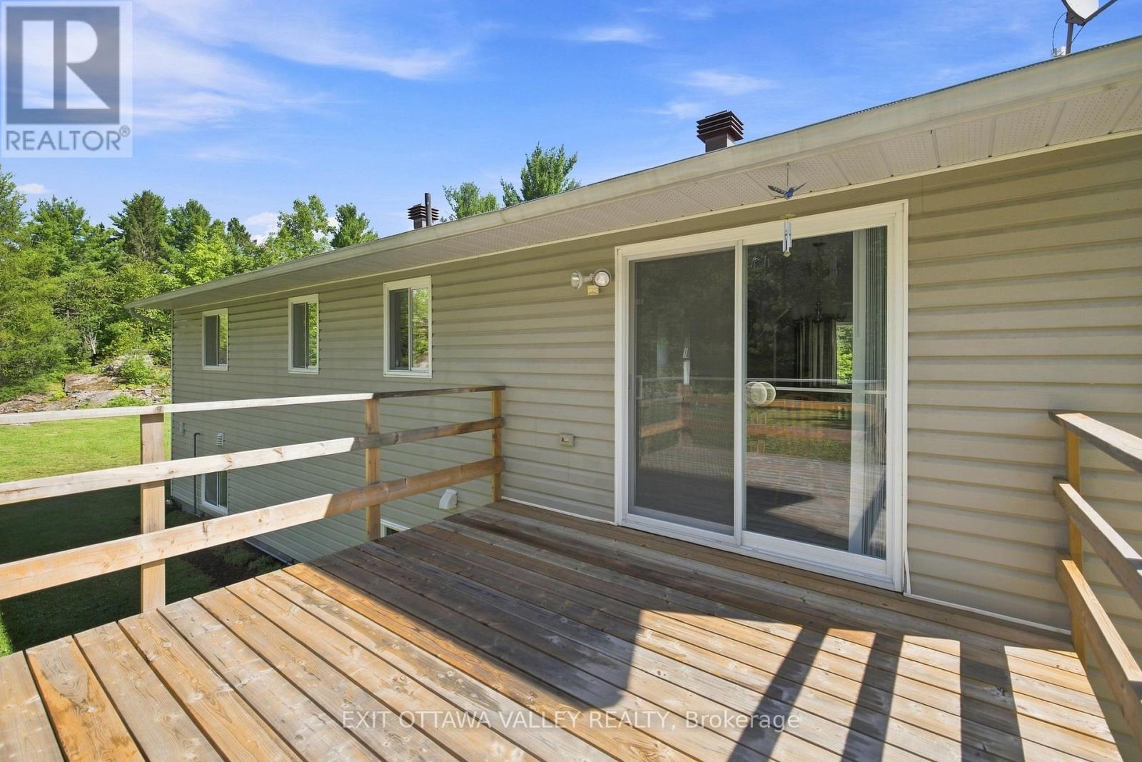 64 MACKEY CREEK ROAD - Image 33