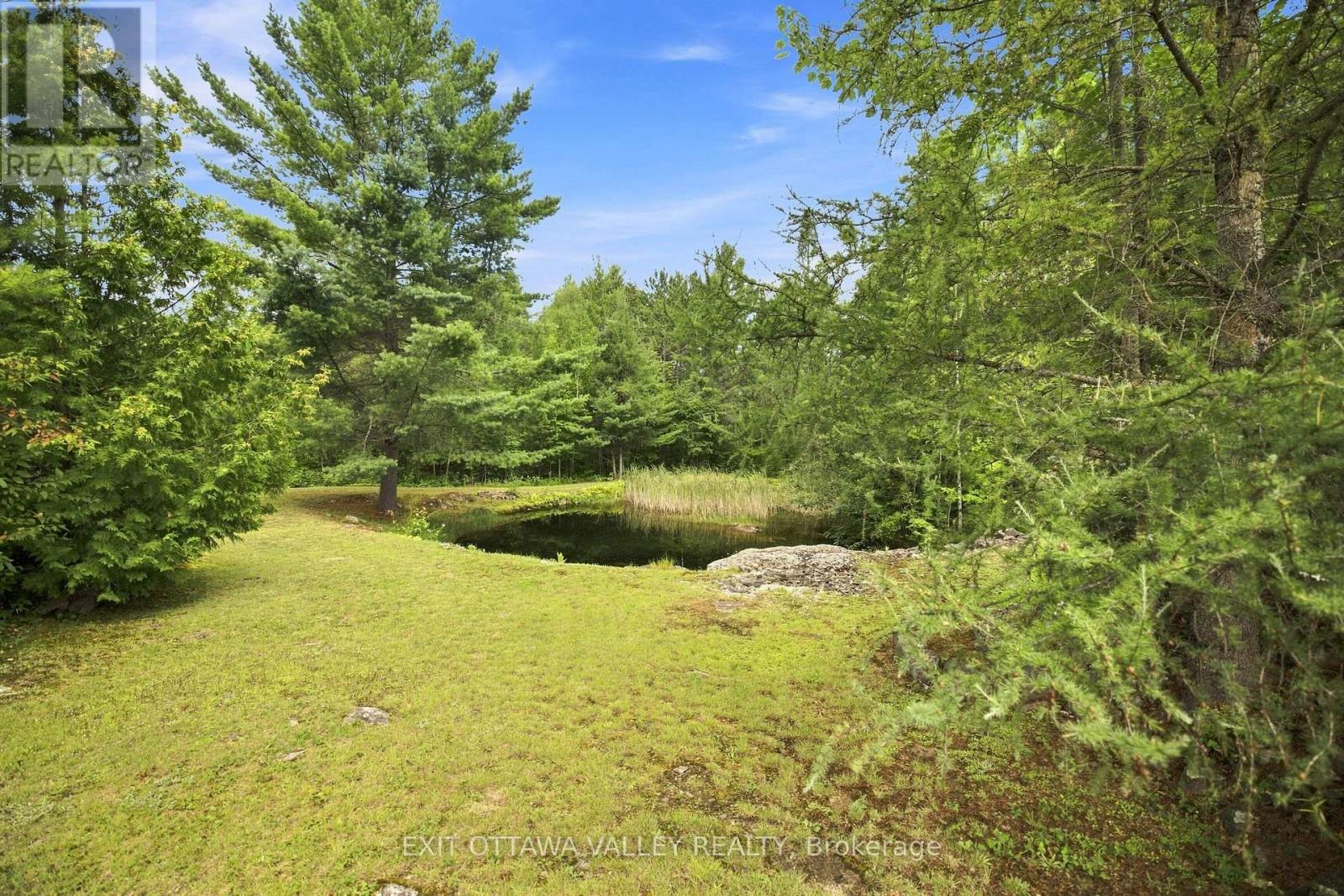 64 MACKEY CREEK ROAD - Image 37
