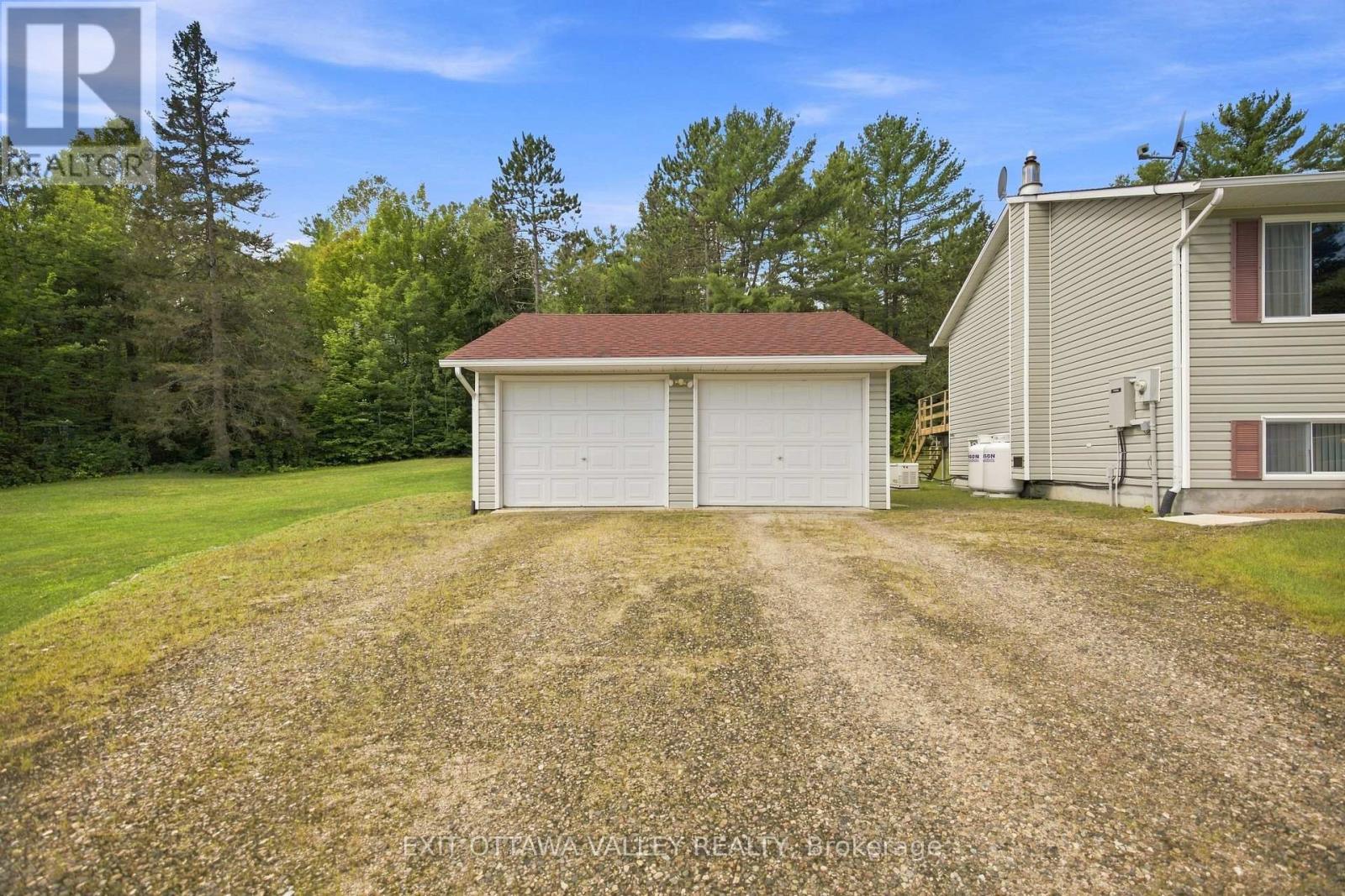 64 MACKEY CREEK ROAD - Image 4