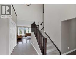 146 Canoe Crescent SW - photo 2