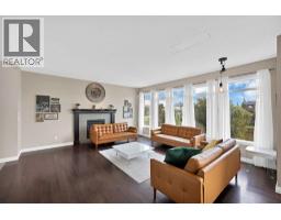 146 Canoe Crescent SW - photo 5