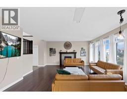 146 Canoe Crescent SW - photo 4