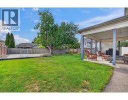 2054 Aster Road, Kelowna, BC V1V1P4 Photo 33