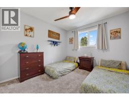 2054 Aster Road, Kelowna, BC V1V1P4 Photo 25