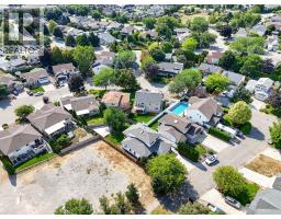 2054 Aster Road, Kelowna, BC V1V1P4 Photo 35