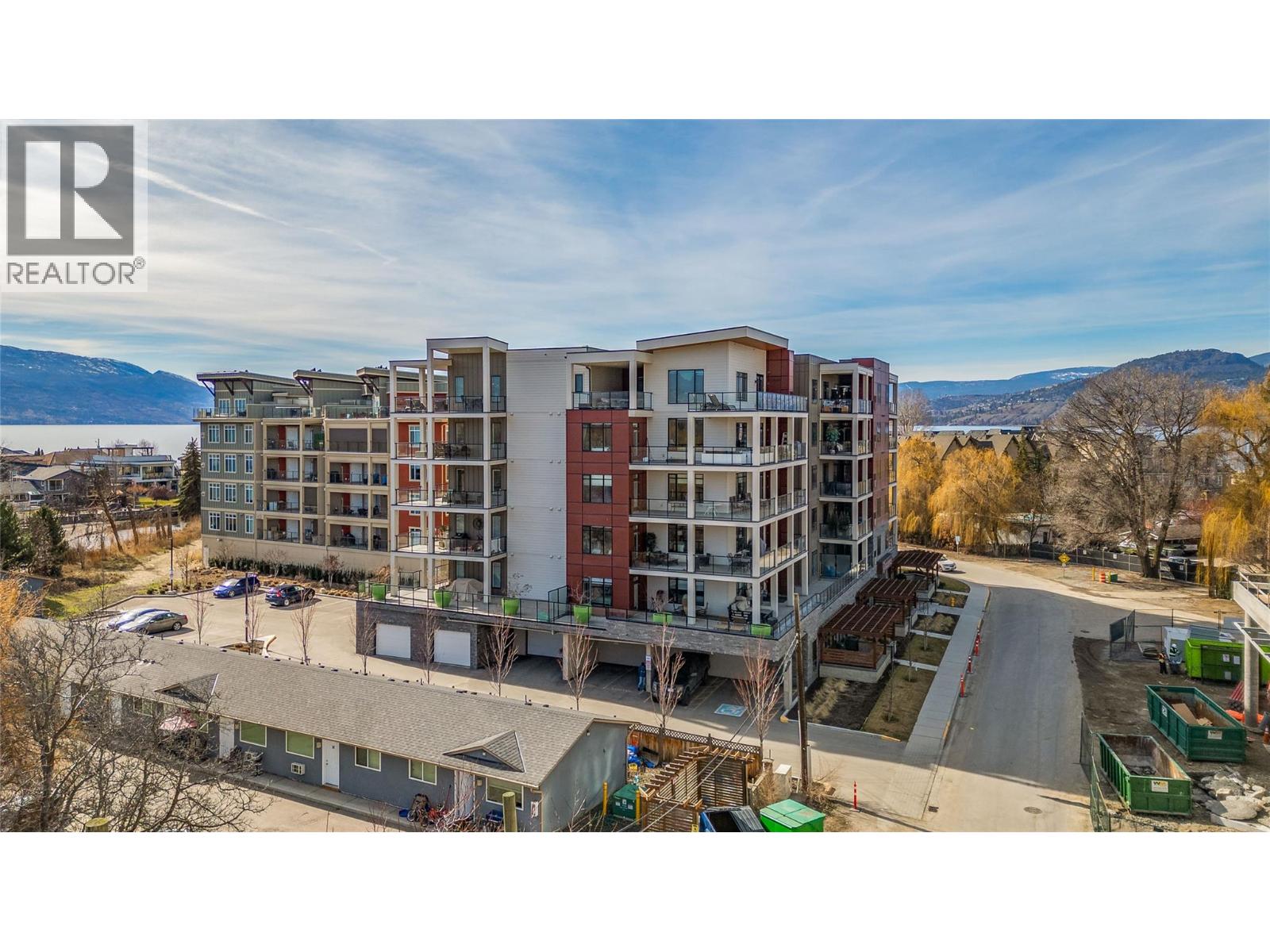 #604 529 Truswell Road - 66